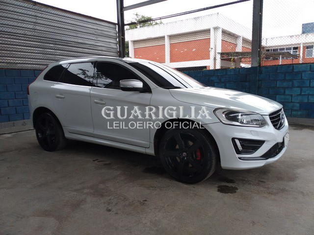 VOLVO XC60 2.0 T5 R-DESIGN TURBO GASOLINA AUT 2015