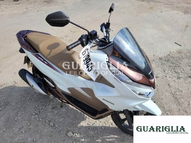 HONDA PCX 150 DLX 2021