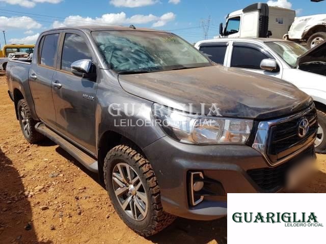 TOYOTA HILUX CD SRV 2.8 D-4D 2020