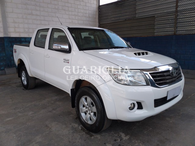 TOYOTA HILUX 3.0 SRV 4X4 CD 16V TURBO INTERCOOLER DIESEL AUT 2014