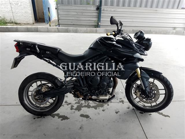 TRIUMPH TIGER 800 2015