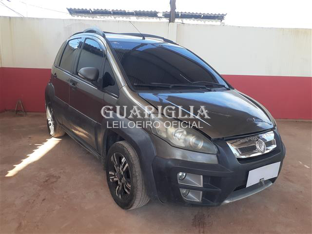 FIAT IDEA ADVENTURE 1.8 16V FLEX MANUAL 2013