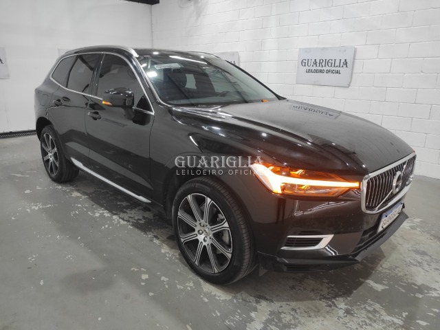 VOLVO XC60 2.0 T8 R-DESIGN AWD 2021